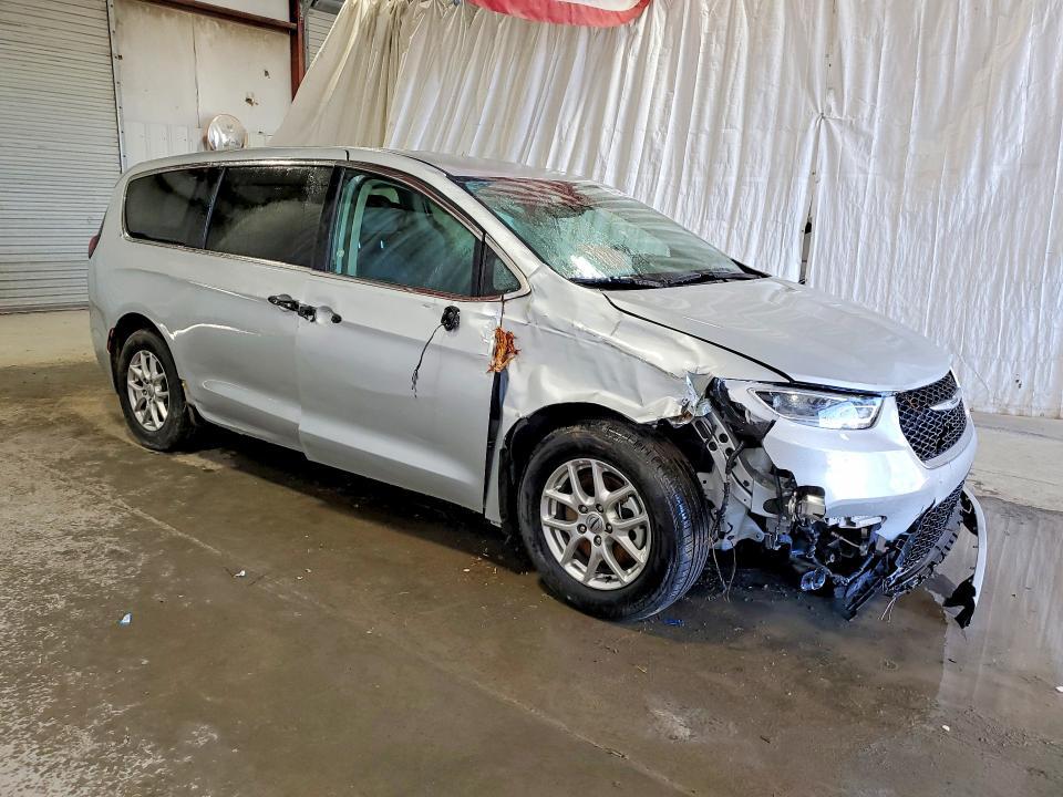 47282546 :رقم المزاد ، 2C4RC1BG0RR145217 vin ، 2024 Chrysler Pacifica مزاد بيع