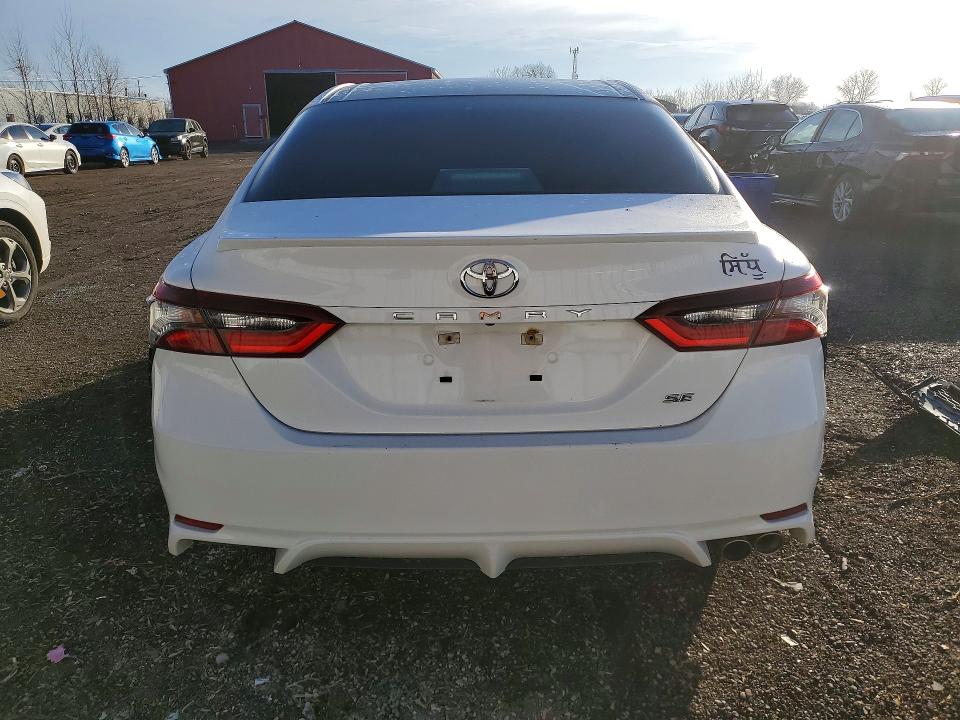 Продажа на аукционе авто 2022 Toyota Camry, vin: 4T1G11AK9NU661412, номер лота: 46950746