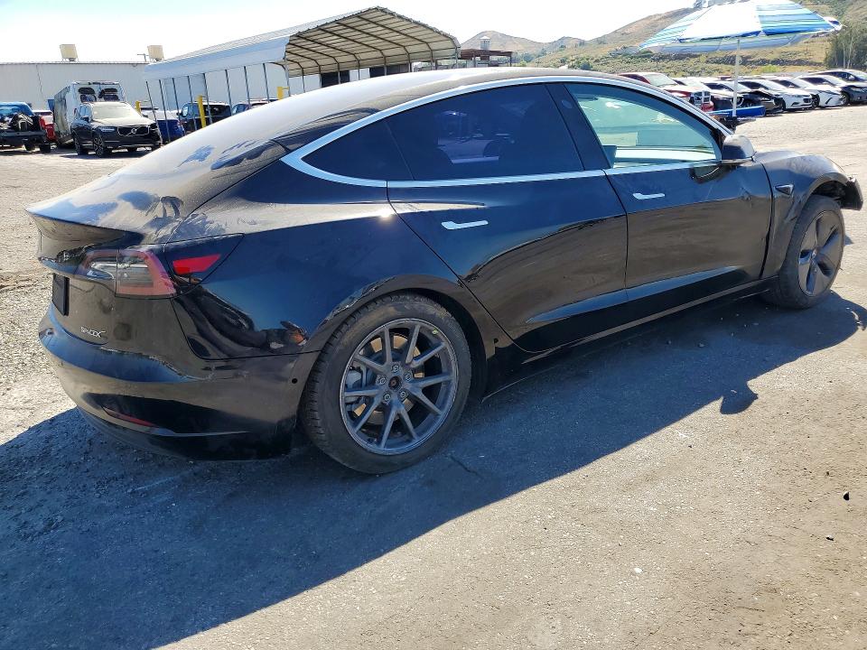 47116726 :رقم المزاد ، 5YJ3E1EA7KF397796 vin ، 2019 Tesla Model 3 مزاد بيع