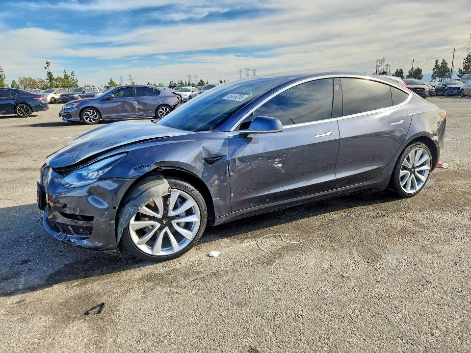 45655246 :رقم المزاد ، 5YJ3E1EB3LF787420 vin ، 2020 Tesla Model 3 مزاد بيع