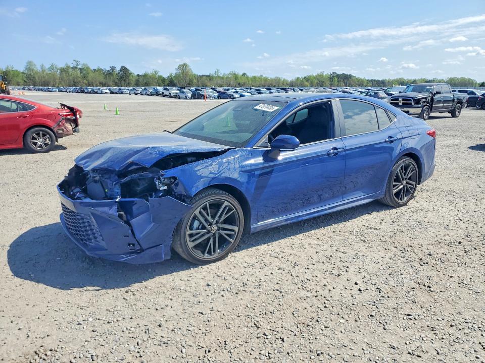 2026 Toyota Camry მანქანა იყიდება აუქციონზე, vin: 4T1DAACK5TU212693, აუქციონის ნომერი: 47570436