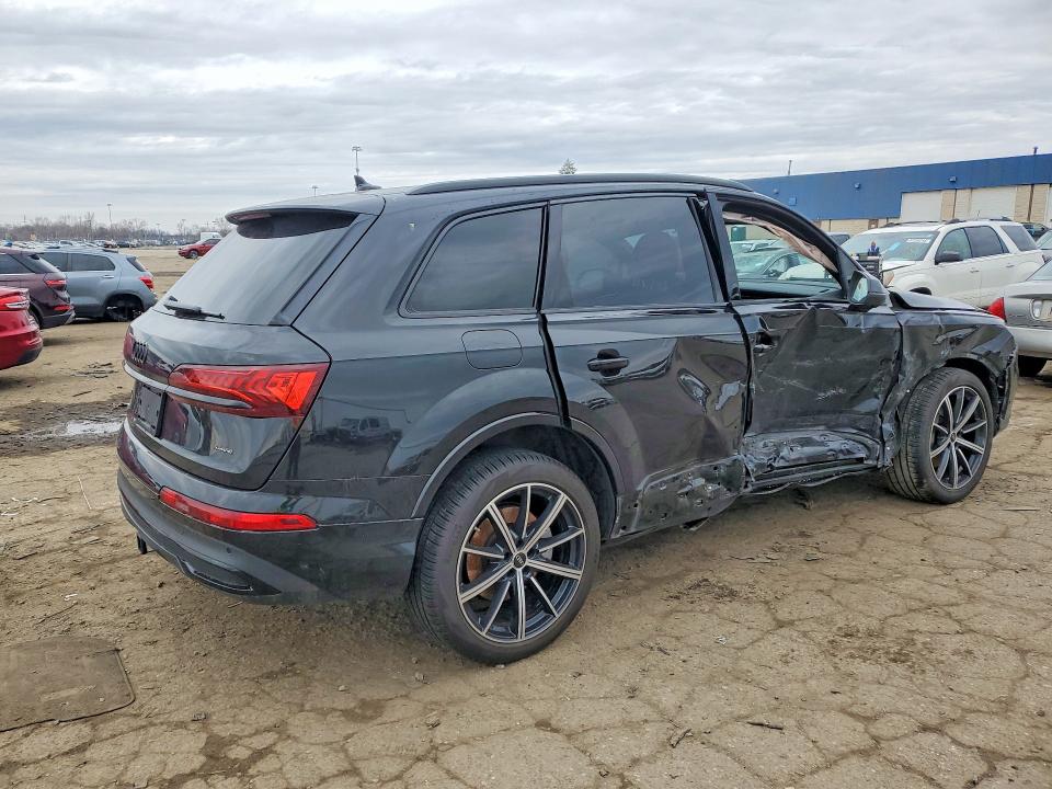 Продажа на аукционе авто 2024 Audi Q7, vin: WA1LXBF75RD007681, номер лота: 47040986
