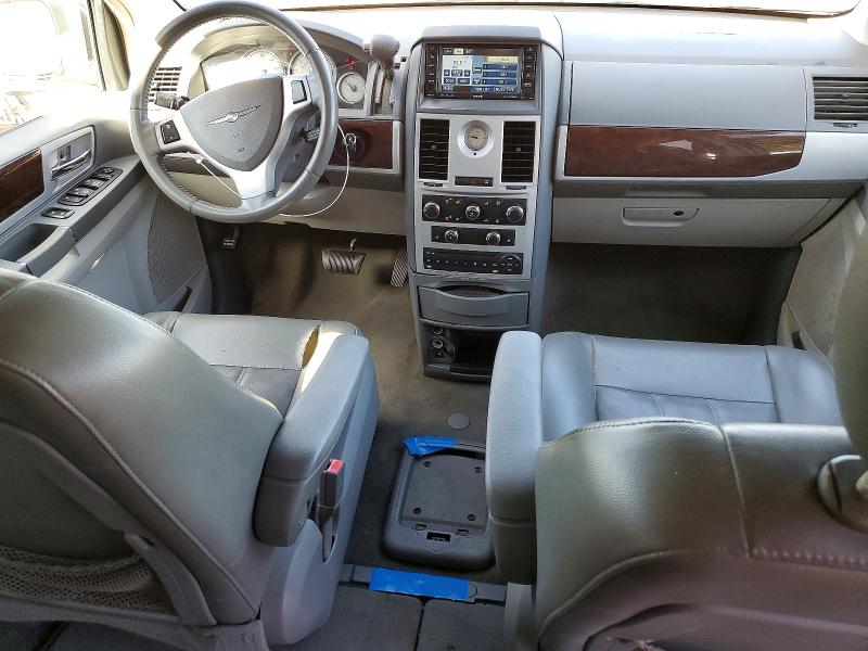 2010 Chrysler Town & Country მანქანა იყიდება აუქციონზე, vin: 2A4RR5D17AR226681, აუქციონის ნომერი: 79466095