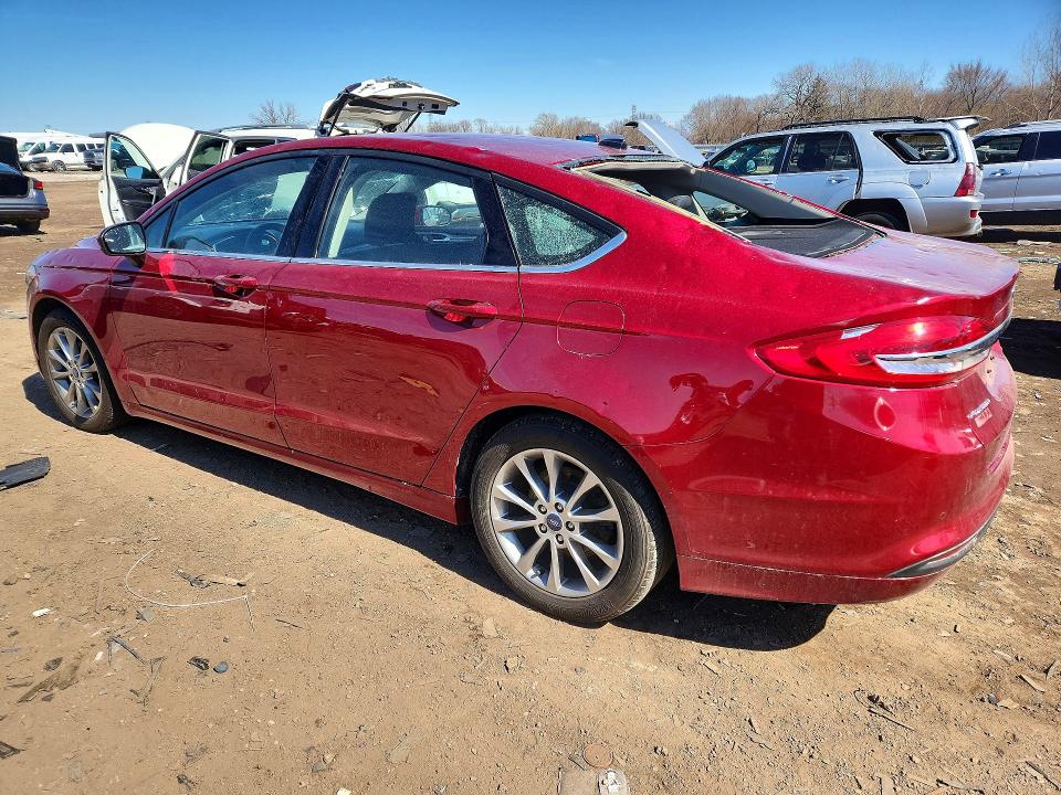 47010326 :رقم المزاد ، 3FA6P0HD7HR347629 vin ، 2017 Ford Fusion مزاد بيع