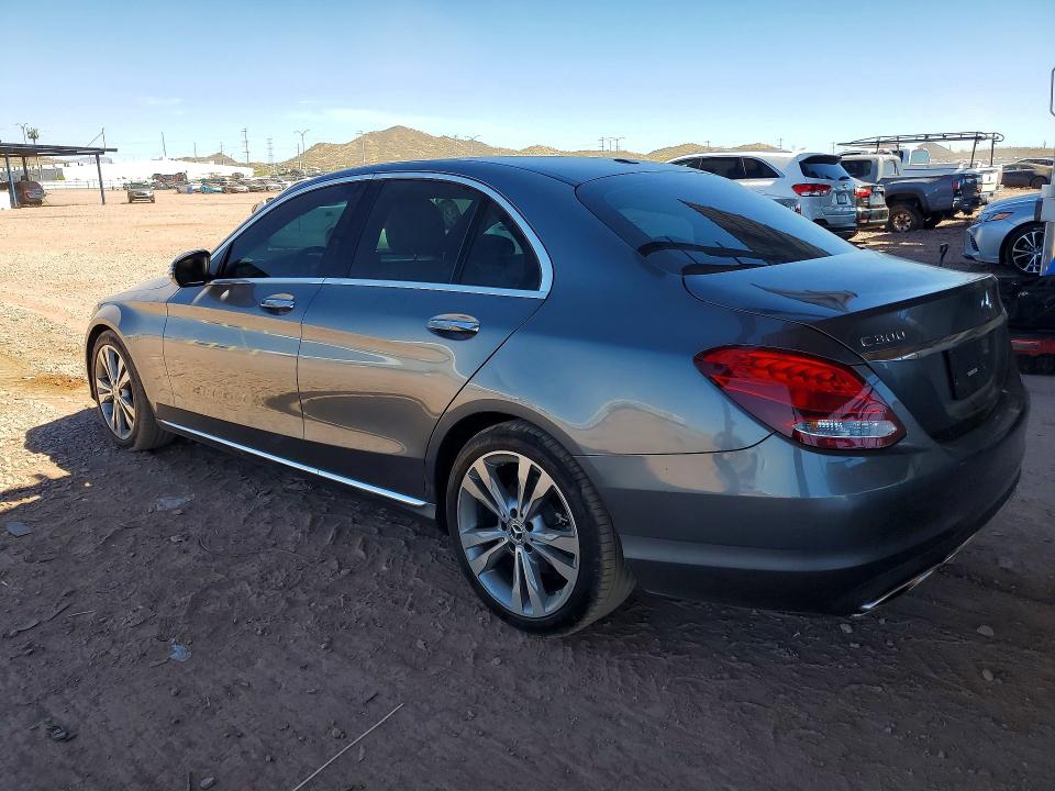 Продажа на аукционе авто 2018 Mercedes-benz C, vin: 55SWF4JB7JU234718, номер лота: 47449336