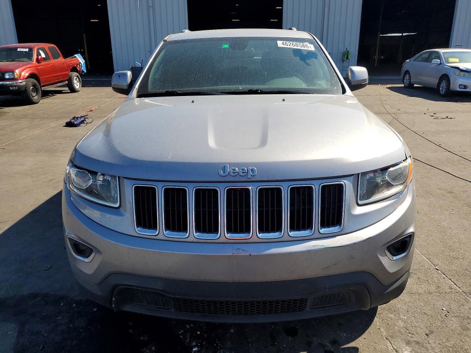 2015 Jeep Grand Cherokee მანქანა იყიდება აუქციონზე, vin: 1C4RJEAG8FC137644, აუქციონის ნომერი: 46268586