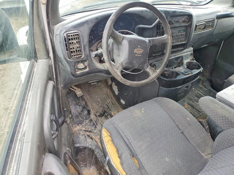 45620636 :رقم المزاد ، 1GCFG25MX11157379 vin ، 2001 Chev Express G2500 مزاد بيع