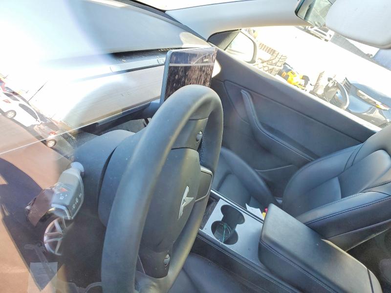 2022 Tesla Model Y მანქანა იყიდება აუქციონზე, vin: 7SAYGAEE5NF404464, აუქციონის ნომერი: 45722896