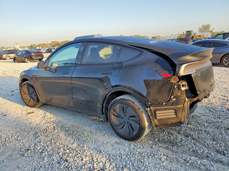 Продаж на аукціоні авто 2026 Tesla Model Y, vin: 7SAYGDED0TF379074, номер лоту: 47444866