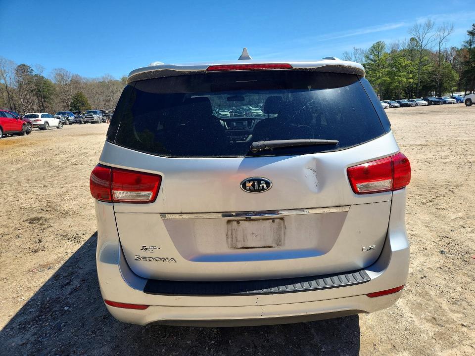 2015 Kia Sedona მანქანა იყიდება აუქციონზე, vin: KNDMB5C13F6056775, აუქციონის ნომერი: 46299136