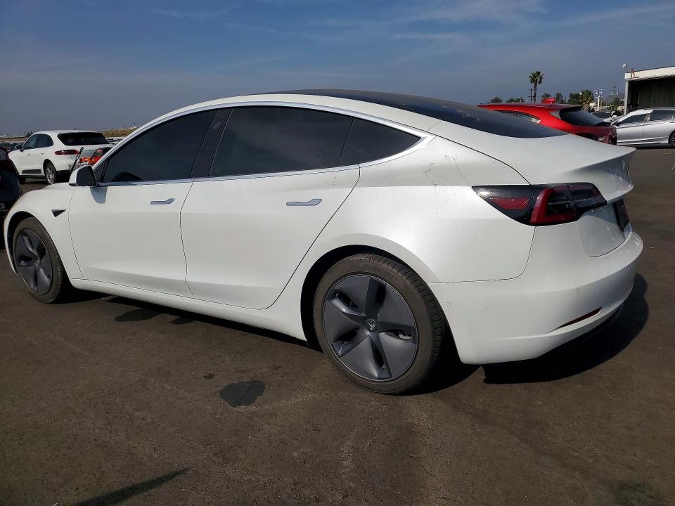 79659355 :رقم المزاد ، 5YJ3E1EB4KF391186 vin ، 2019 Tesla Model 3 مزاد بيع