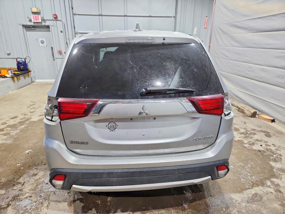 Продаж на аукціоні авто 2018 Mitsubishi Outlander, vin: JA4AZ3A34JJ002084, номер лоту: 78534445