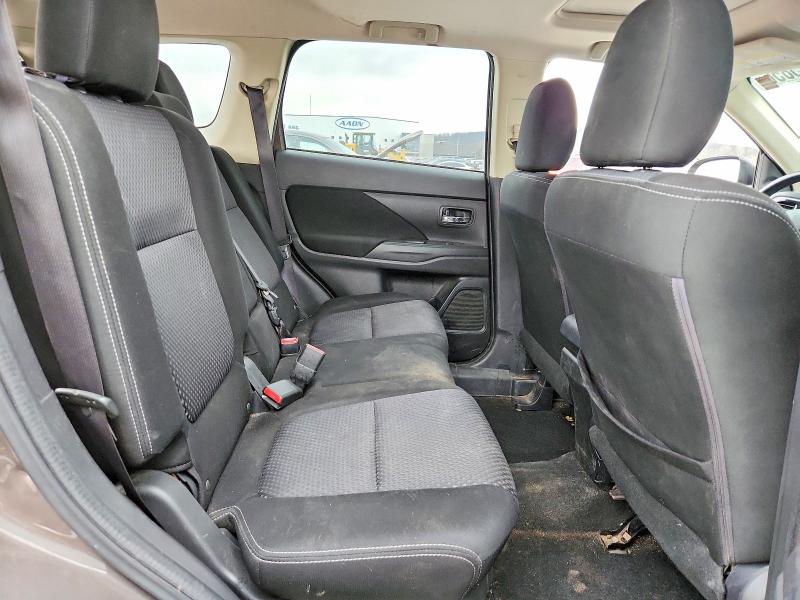 41705856 :رقم المزاد ، JA4AD3A38HZ033641 vin ، 2017 Mitsubishi Outlander مزاد بيع