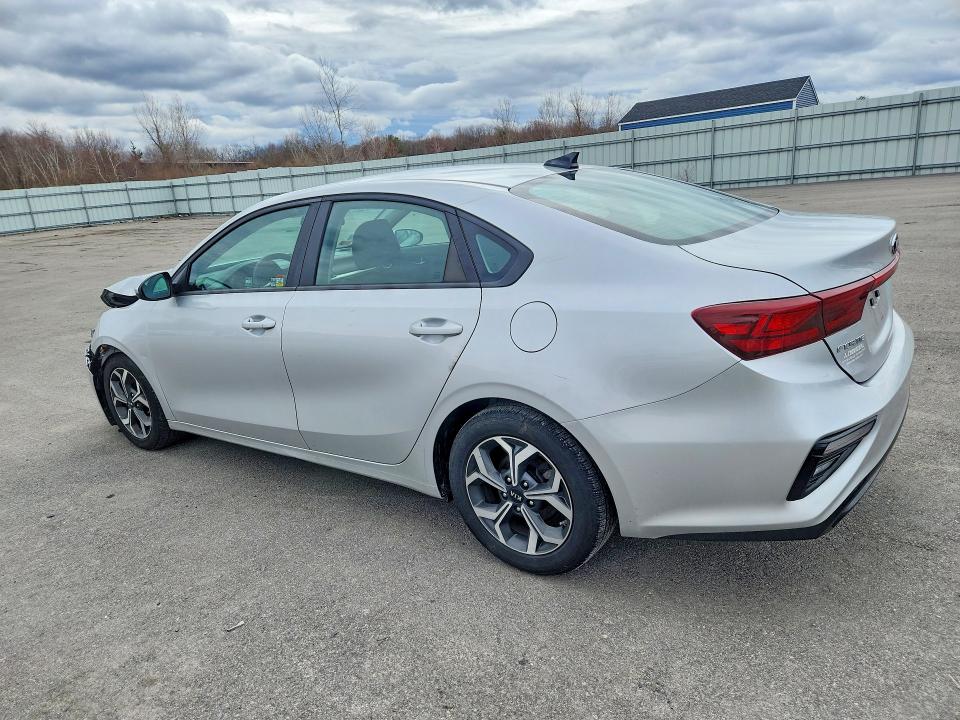 2021 Kia Forte მანქანა იყიდება აუქციონზე, vin: 3KPF24AD6ME280257, აუქციონის ნომერი: 47734556