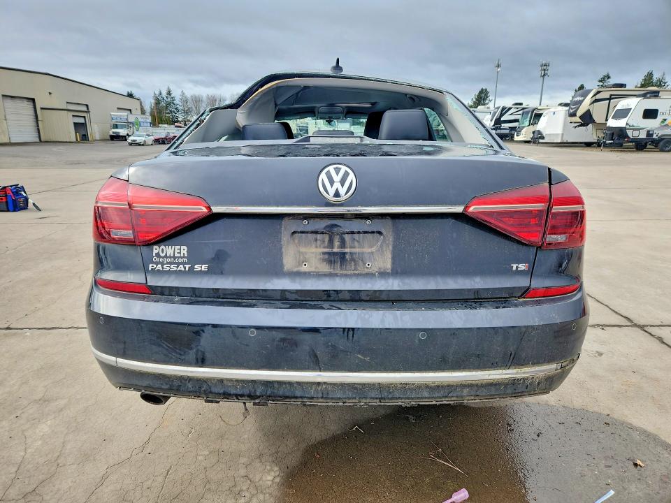Продаж на аукціоні авто 2018 Volkswagen Passat, vin: 1VWBA7A35JC010320, номер лоту: 45984006