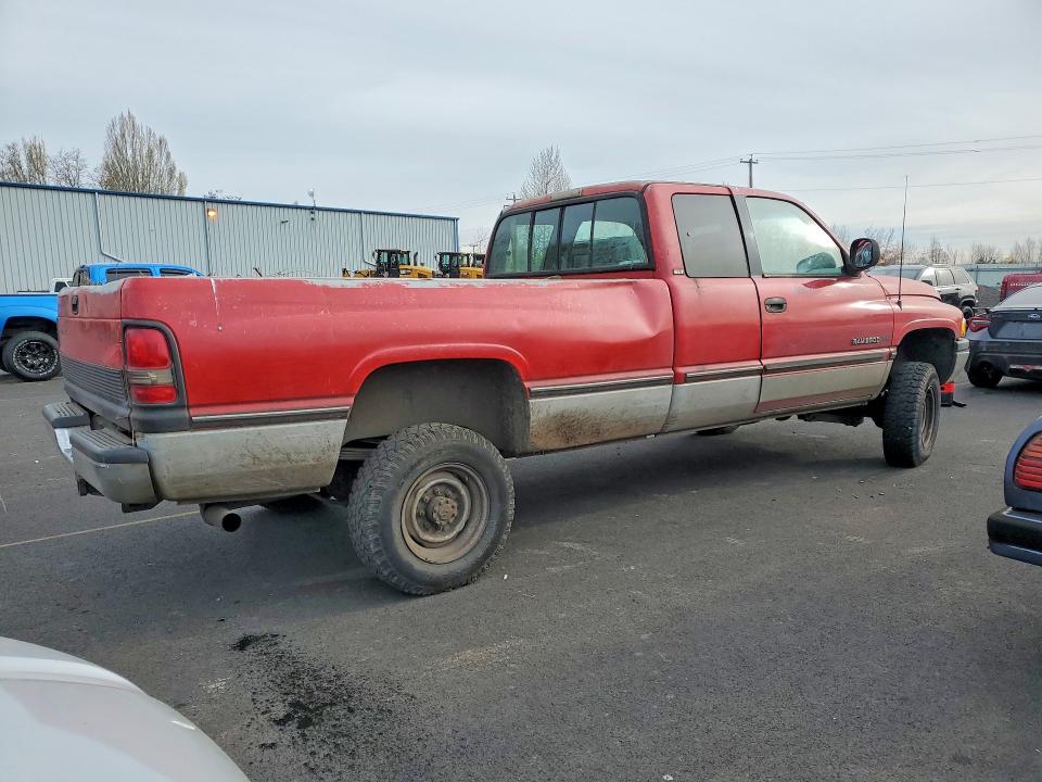 46766376 :رقم المزاد ، 3B7KF23W3TM185116 vin ، 1996 Dodge Ram 2500 مزاد بيع