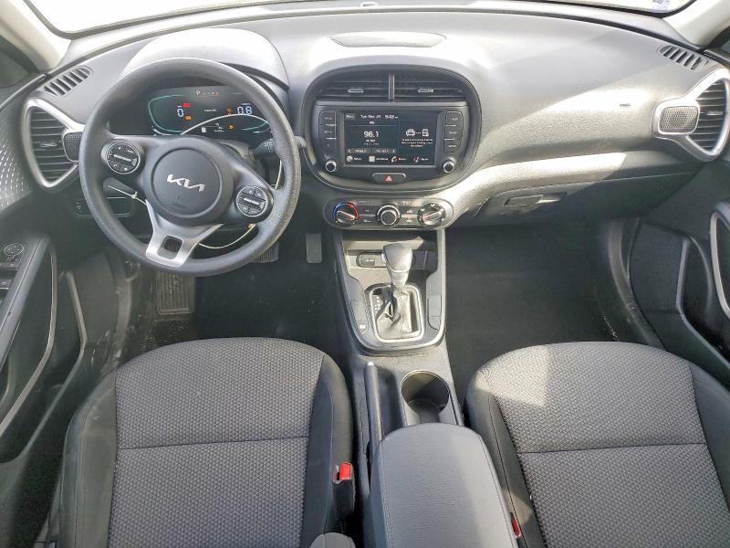 2024 Kia Soul მანქანა იყიდება აუქციონზე, vin: KNDJ23AU8R7241262, აუქციონის ნომერი: 47259636