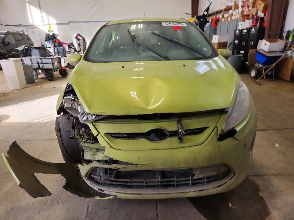 2013 Ford Fiesta მანქანა იყიდება აუქციონზე, vin: 3FADP4FJ3DM139696, აუქციონის ნომერი: 42045806