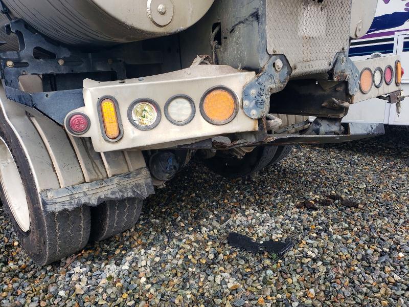 Продажа на аукционе авто 2016 Peterbilt 567, vin: 1NPCL70XXGD337345, номер лота: 79814845