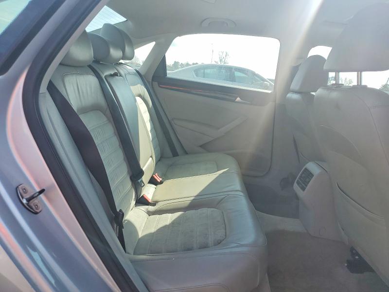79899115 :رقم المزاد ، 1VWCT7A33EC015603 vin ، 2014 Volkswagen Passat مزاد بيع
