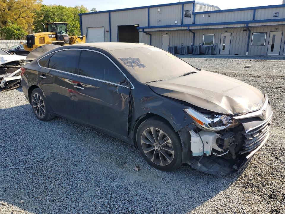 47893896 :رقم المزاد ، 4T1BK1EB4HU260601 vin ، 2017 Toyota Avalon مزاد بيع