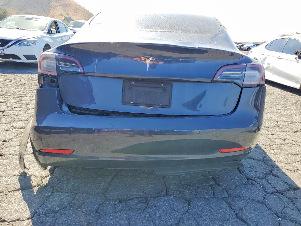 Продажа на аукционе авто 2022 Tesla Model 3, vin: 5YJ3E1EA1NF371487, номер лота: 46960936