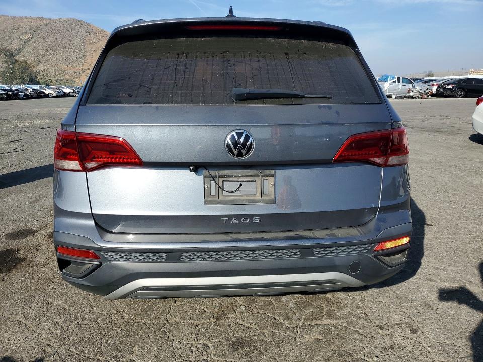 47375336 :رقم المزاد ، 3VVDX7B20NM076151 vin ، 2022 Volkswagen Taos مزاد بيع