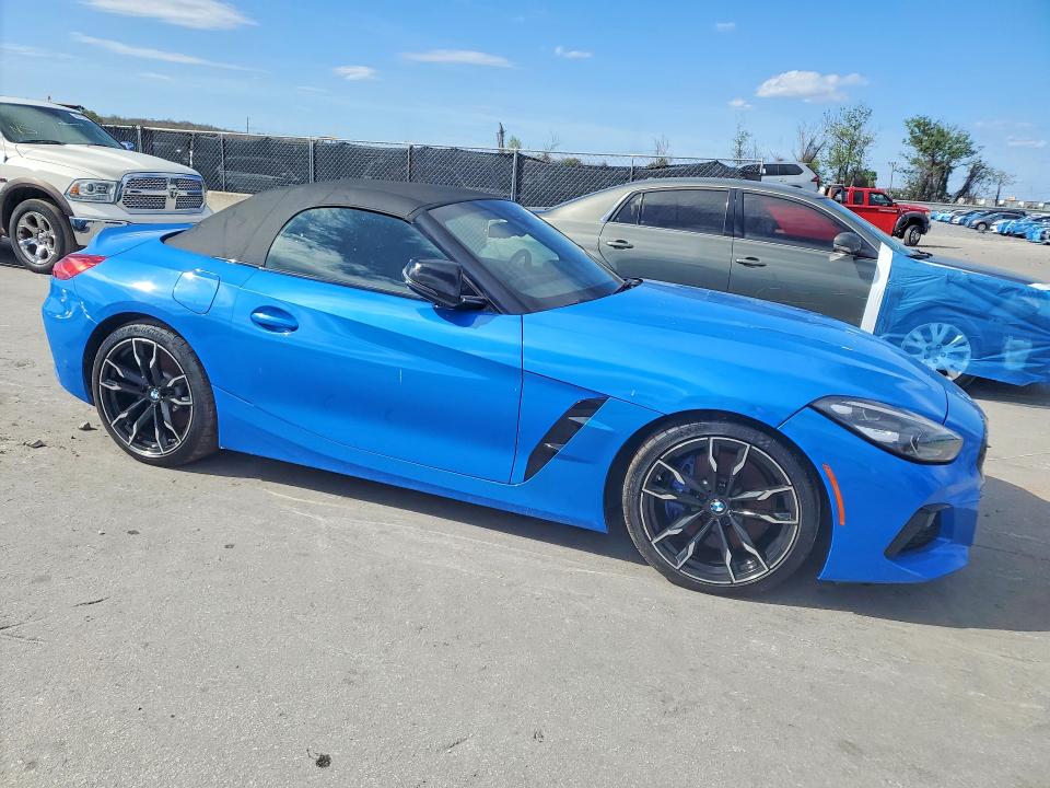 Продажа на аукционе авто 2021 Bmw Z4, vin: WBAHF9C07MWX29534, номер лота: 46886586