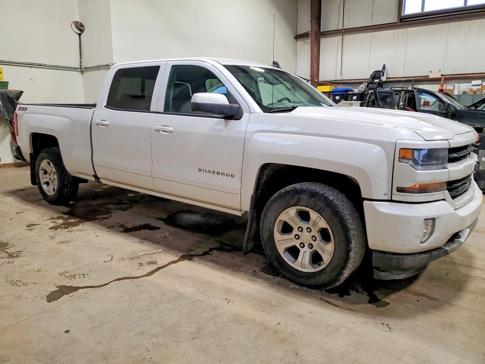 2017 Chevrolet Silverado მანქანა იყიდება აუქციონზე, vin: 3GCUKRECXHG383472, აუქციონის ნომერი: 46715696