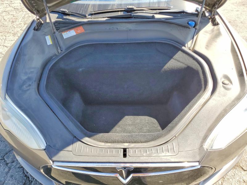 47932286 :رقم المزاد ، 5YJSA1E20GF123881 vin ، 2016 Tesla Model S مزاد بيع