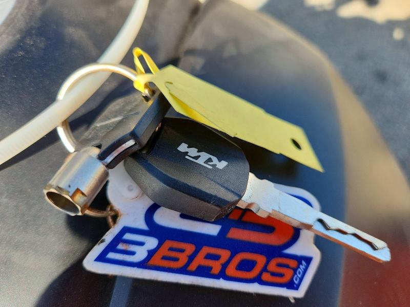 2024 Ktm 890 მანქანა იყიდება აუქციონზე, vin: VBKTS6400RM879542, აუქციონის ნომერი: 46962986