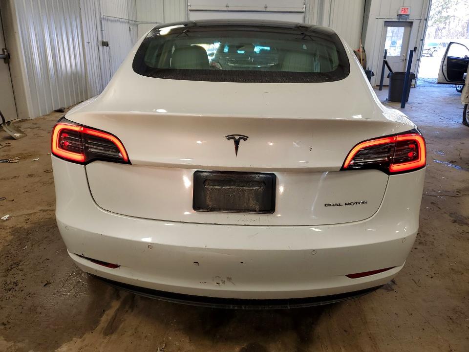 45921746 :رقم المزاد ، 5YJ3E1EB3KF494907 vin ، 2019 Tesla Model 3 مزاد بيع