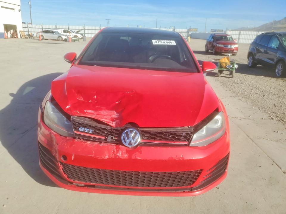 2015 Volkswagen Gti მანქანა იყიდება აუქციონზე, vin: 3VW4T7AU4FM044315, აუქციონის ნომერი: 47592806