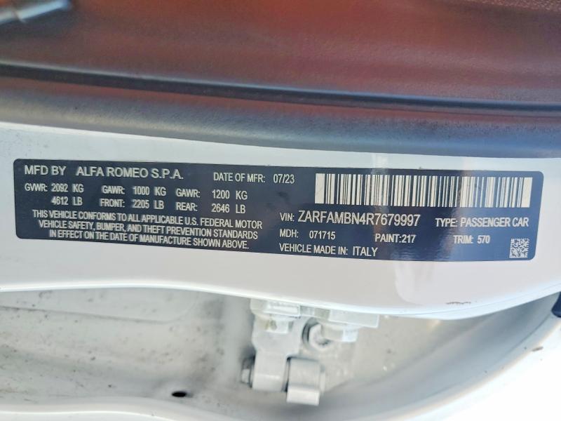42044796 :رقم المزاد ، ZARFAMBN4R7679997 vin ، 2024 Alfa Romeo Giulia مزاد بيع