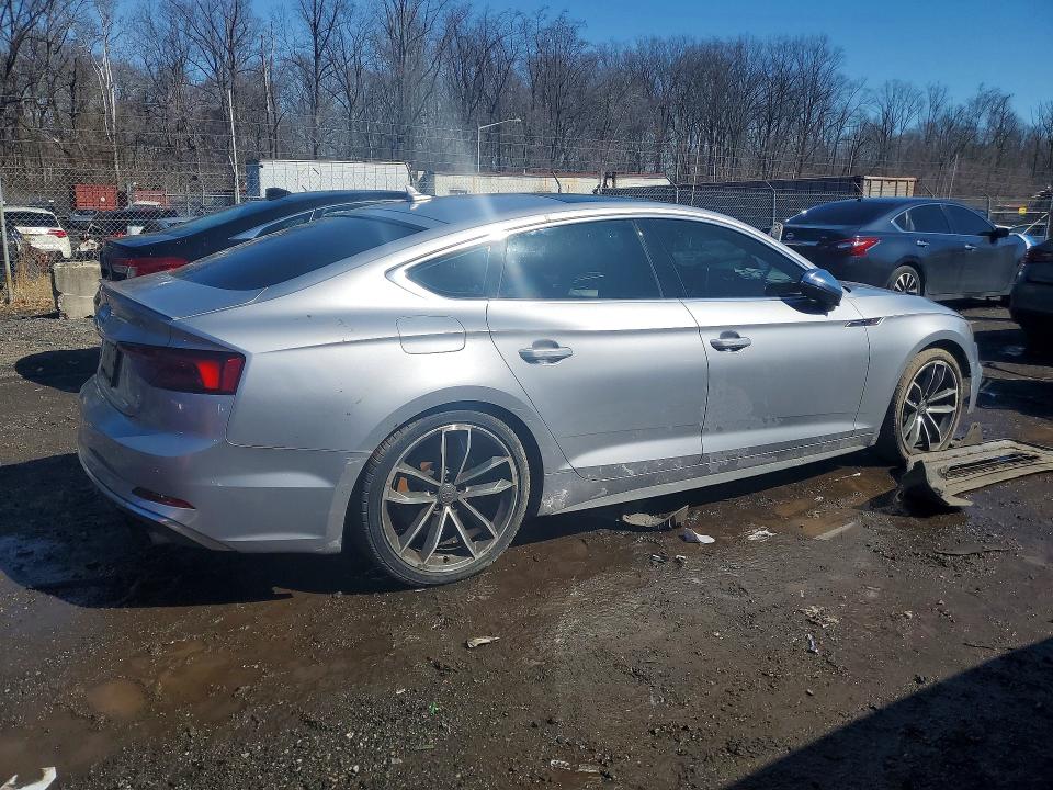79426285 :رقم المزاد ، WAUC4CF50JA064960 vin ، 2018 Audi S5 مزاد بيع