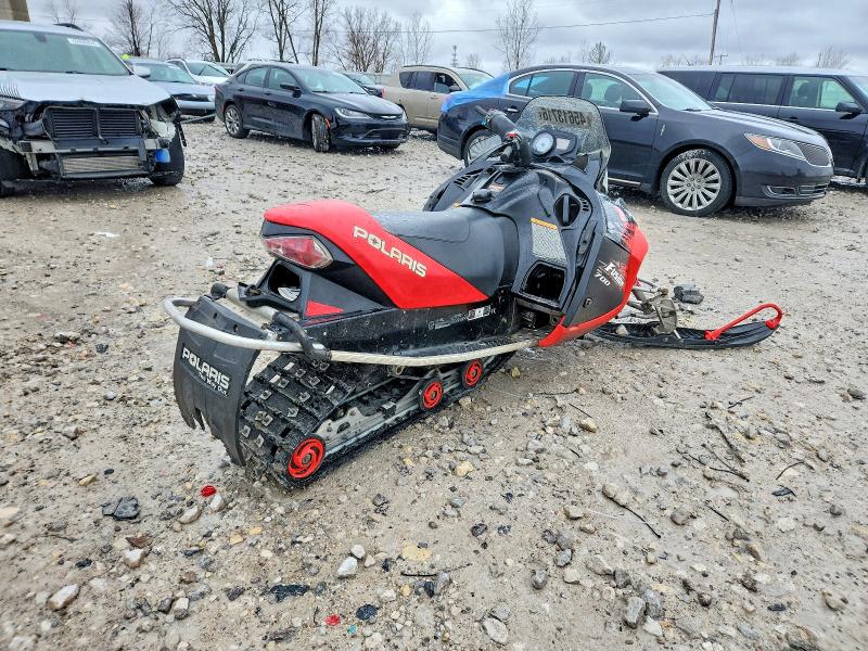 45613716 :رقم المزاد ، SN1MP7HS36C641028 vin ، 2006 Polaris Fusion 700 مزاد بيع