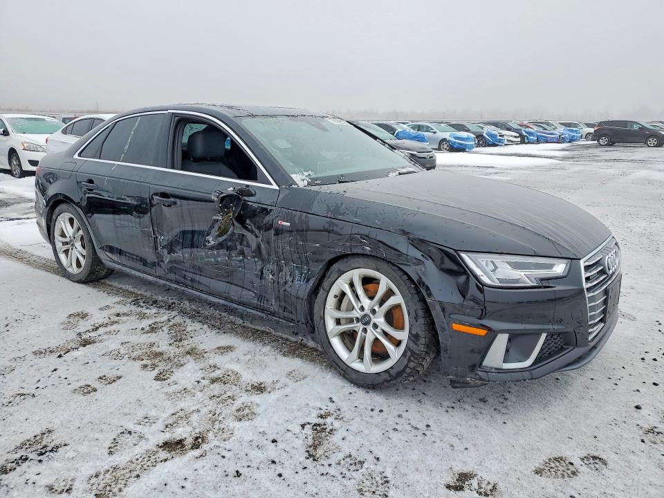 Продажа на аукционе авто 2019 Audi A4, vin: WAUFNAF45KA120902, номер лота: 79998025
