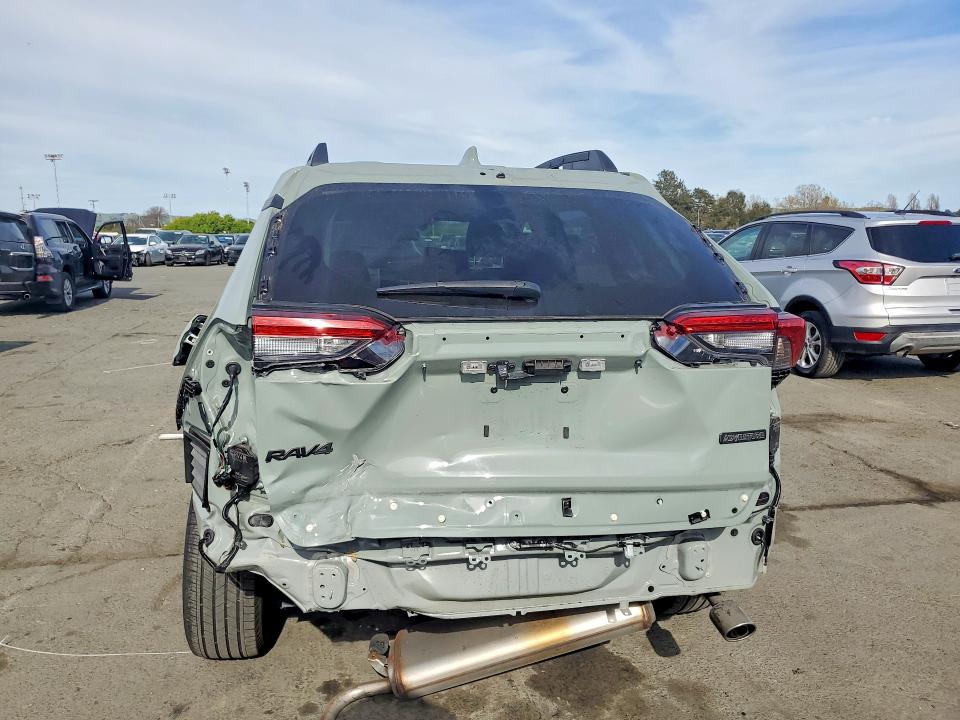 Продажа на аукционе авто 2023 Toyota Rav4, vin: 2T3J1RFV3PW407065, номер лота: 46118666