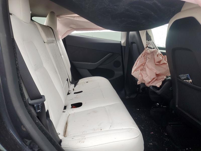 41822306 :رقم المزاد ، 7SAYGDED3RF111046 vin ، 2024 Tesla Model Y مزاد بيع
