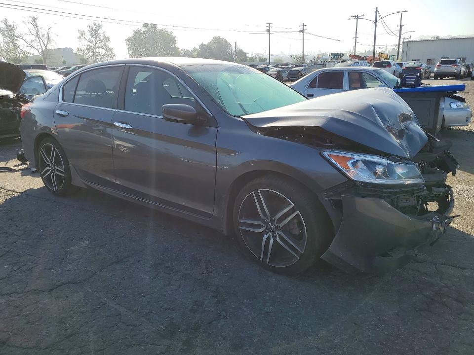 Продажа на аукционе авто 2017 Honda Accord, vin: 1HGCR2F56HA122922, номер лота: 45544006