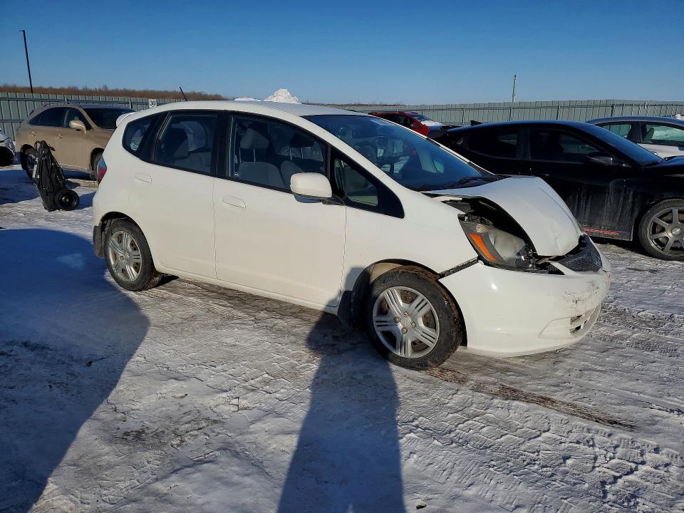Продаж на аукціоні авто 2013 Honda Fit, vin: LUCGE8H57D3000348, номер лоту: 77968215