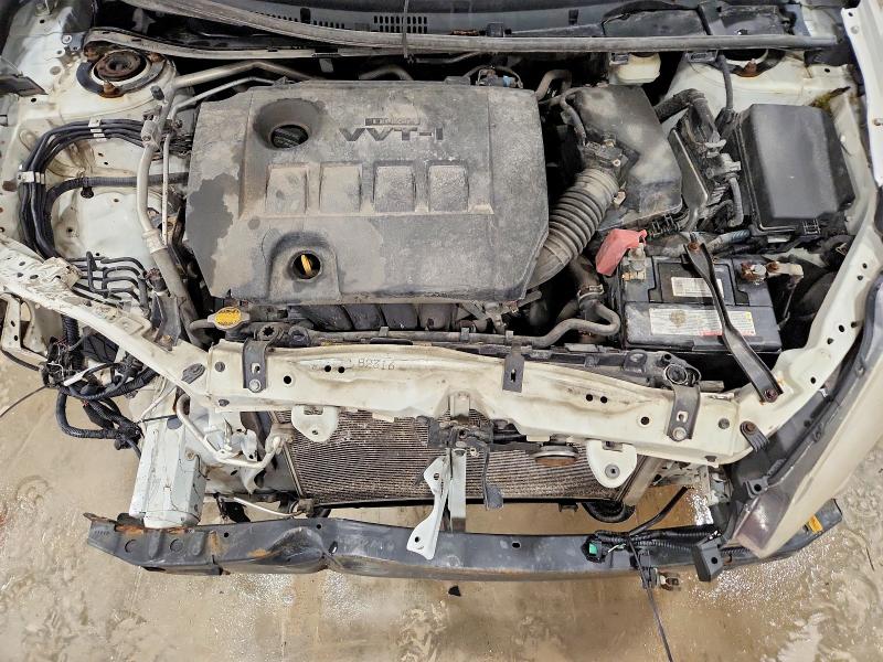 46343376 :رقم المزاد ، 2T1BURHE2FC351668 vin ، 2015 Toyota Corolla مزاد بيع