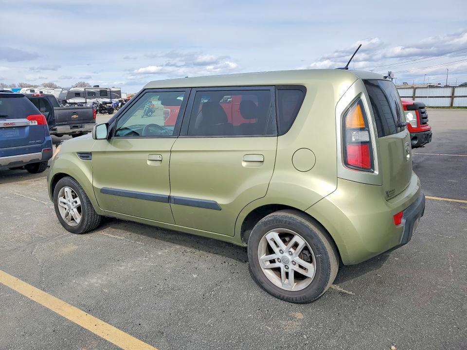 2010 Kia Soul მანქანა იყიდება აუქციონზე, vin: KNDJT2A21A7089657, აუქციონის ნომერი: 45806916