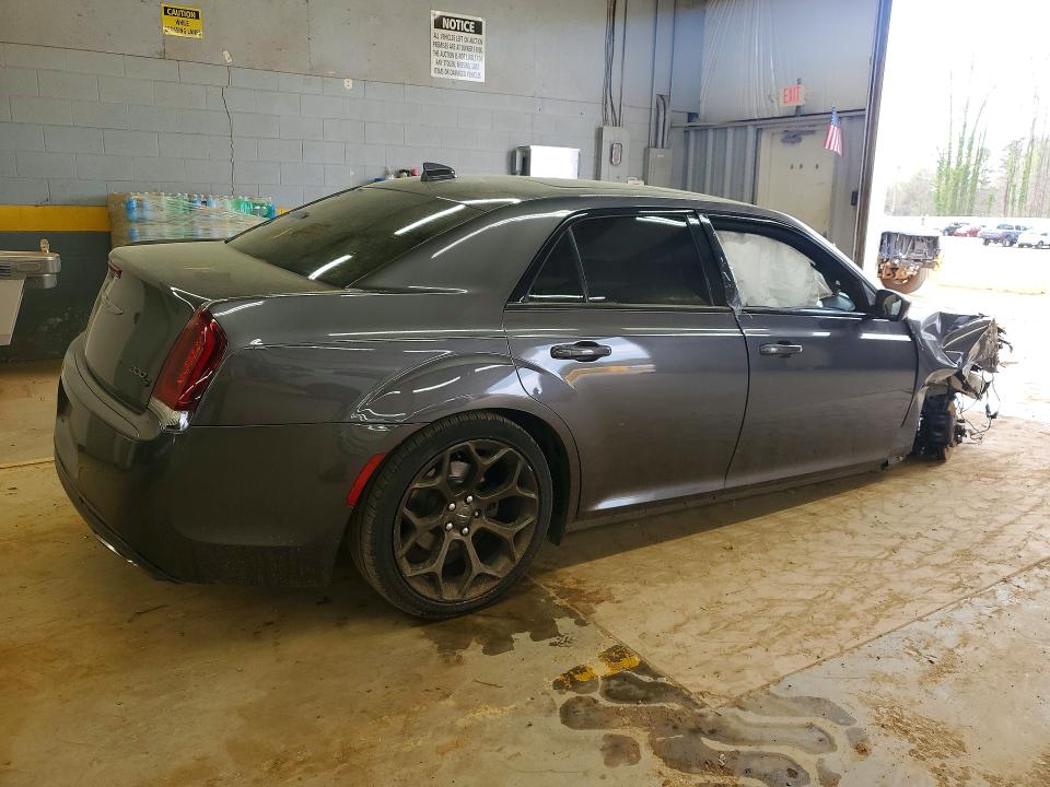 47065796 :رقم المزاد ، 2C3CCABG0GH358360 vin ، 2016 Chrysler 300 مزاد بيع