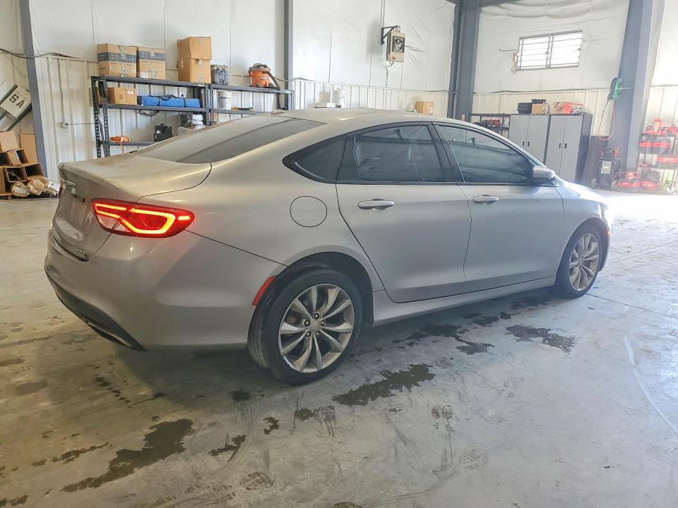 Продажа на аукционе авто 2016 Chrysler 200, vin: 1C3CCCBBXGN152101, номер лота: 45970936