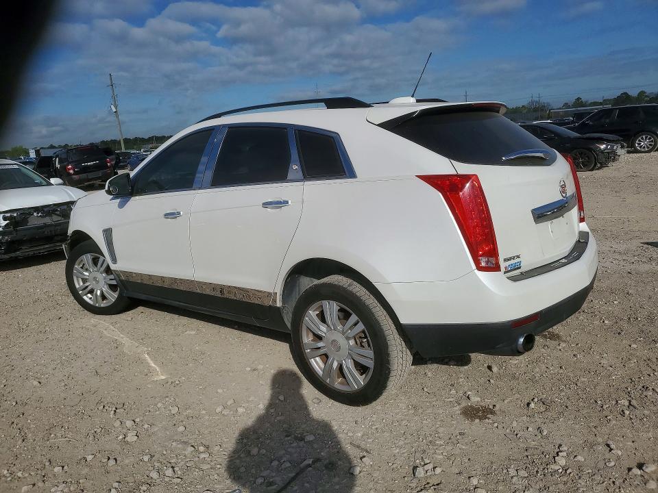 46966086 :رقم المزاد ، 3GYFNAE3XFS599814 vin ، 2015 Cadillac Srx مزاد بيع