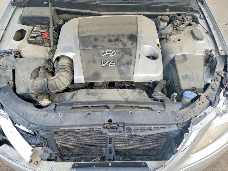 2010 Hyundai Genesis მანქანა იყიდება აუქციონზე, vin: KMHGC4DE4AU093811, აუქციონის ნომერი: 47614066