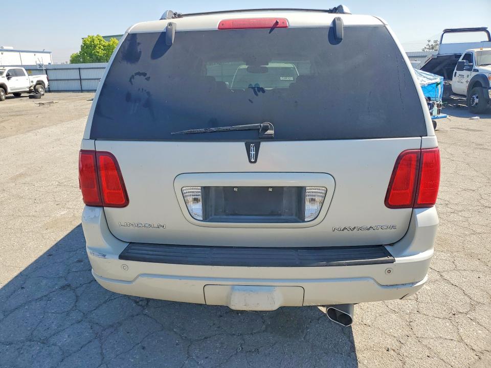 Продаж на аукціоні авто 2004 Lincoln Townhouse Navigator, vin: 5LMFU27R34LJ37915, номер лоту: 46687816