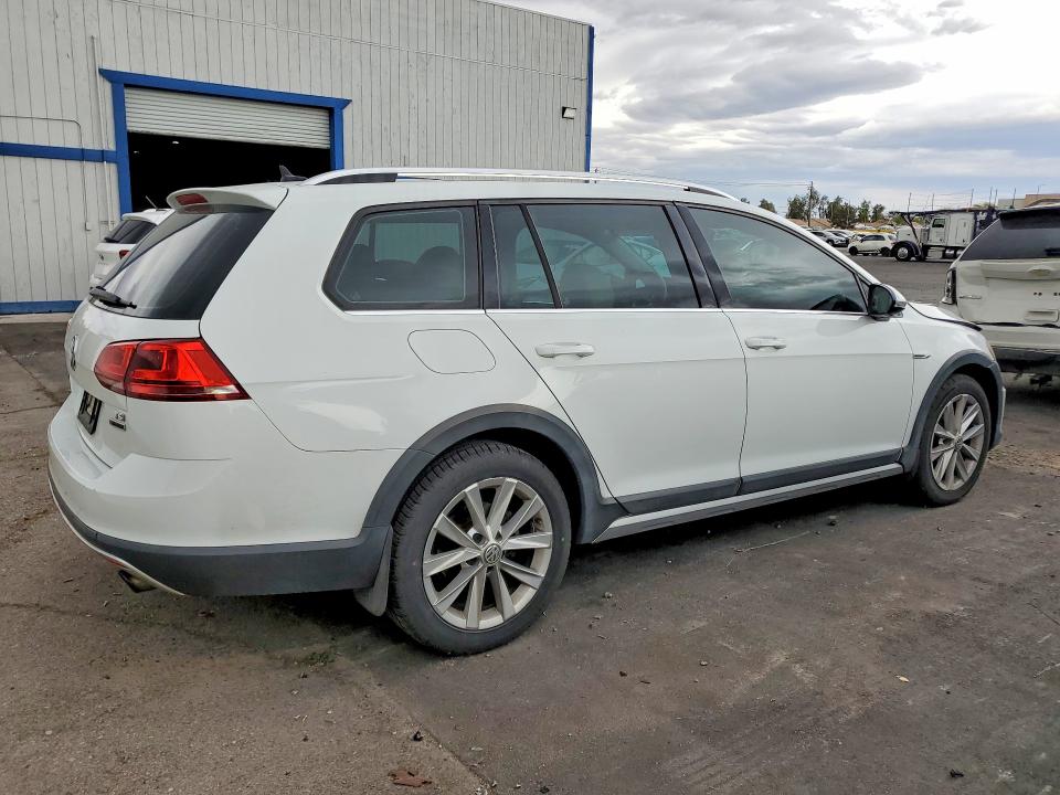 Aukcja sprzedaży 2017 Volkswagen Golf Alltrack, vin: 3VWH17AU6HM524267, numer aukcji: 48170886