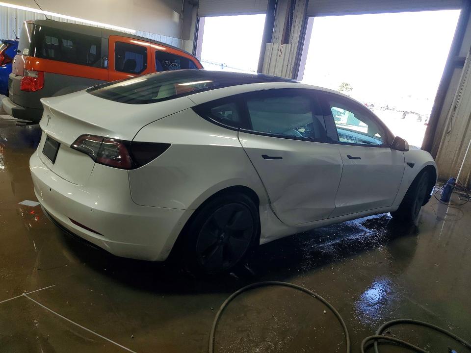 45843396 :رقم المزاد ، 5YJ3E1EA6NF346830 vin ، 2022 Tesla Model 3 مزاد بيع